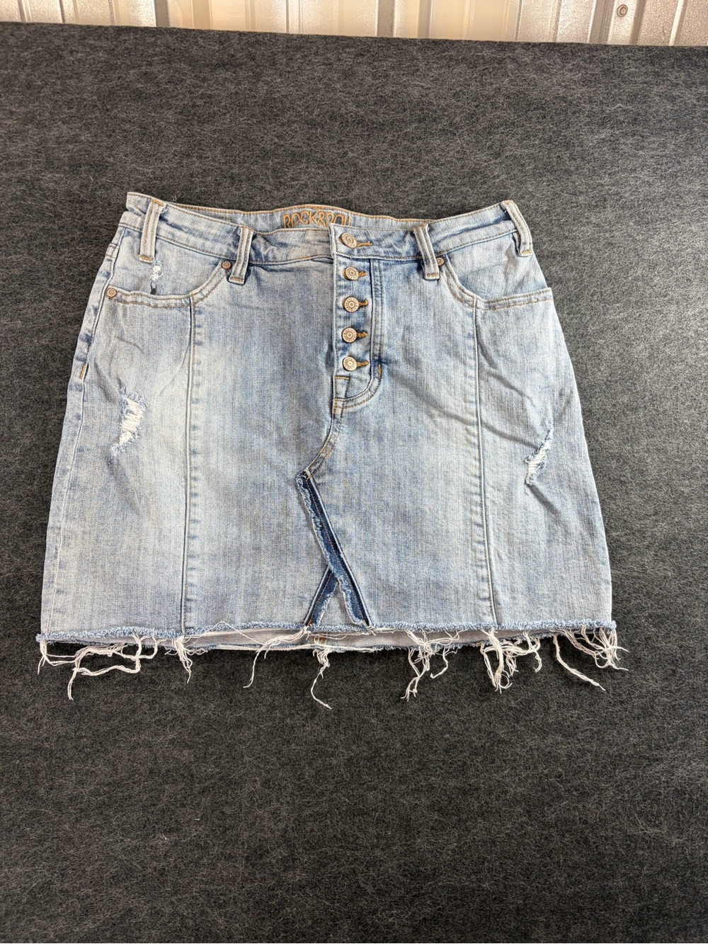 Rock & Roll Denim Skirt Size 31 69-8206 Raw Hem Distressed Button Fly